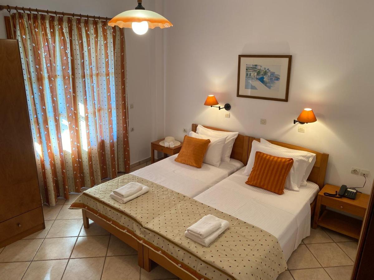 Thalina Hotel Marathókambosz Kültér fotó