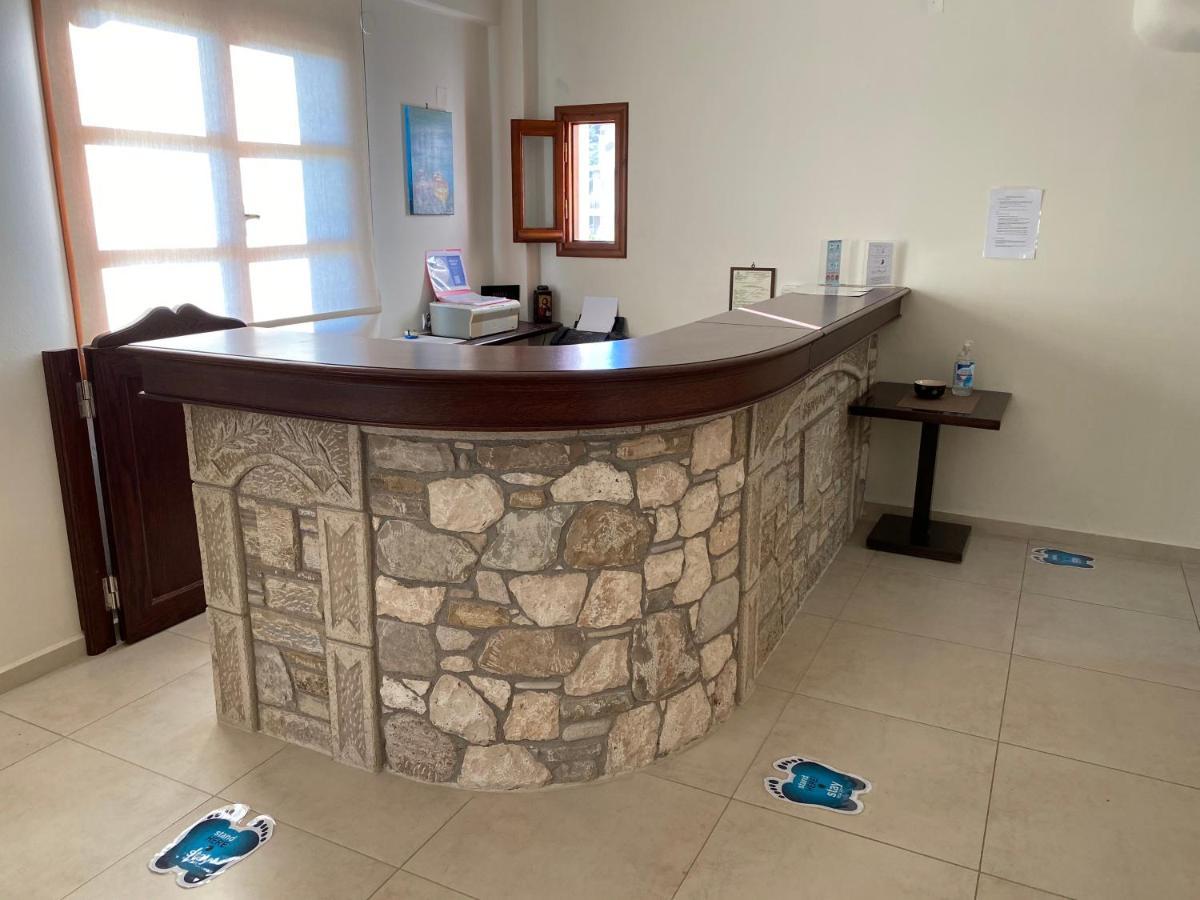 Thalina Hotel Marathókambosz Kültér fotó